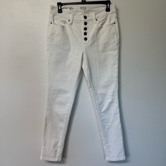 a.n.a Women's High Rise White Jeans - Picture 2 of 6